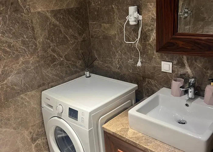 Konforun Adresi * Estambul